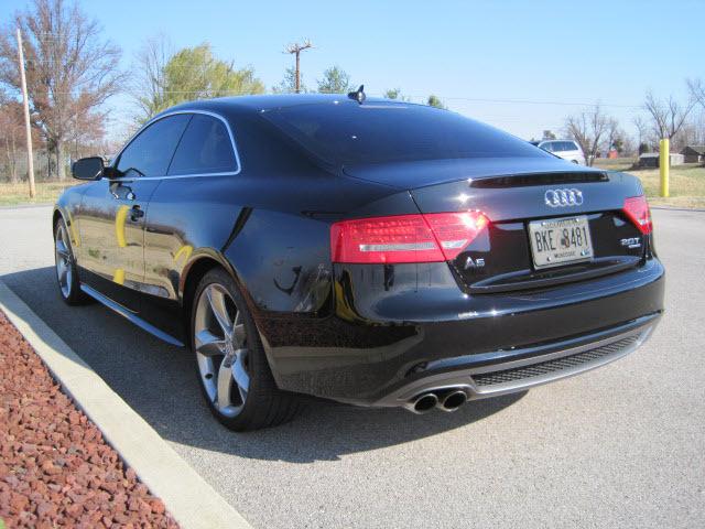 Audi A5 2010 photo 5