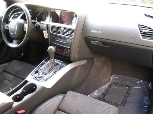 Audi A5 2010 photo 3