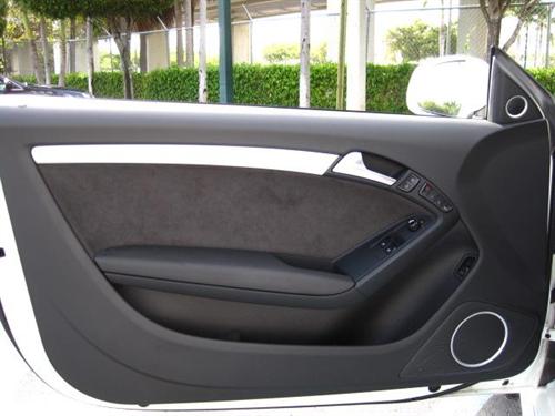 Audi A5 2010 photo 1