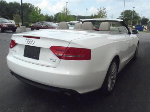 Audi A5 2010 photo 2