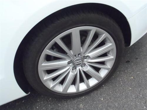 Audi A5 2010 photo 5