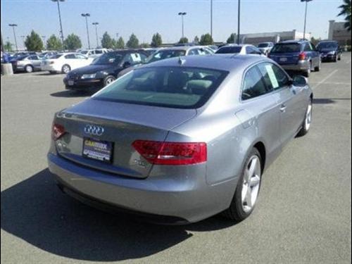 Audi A5 2010 photo 1