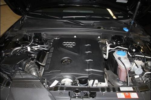 Audi A5 2010 photo 2