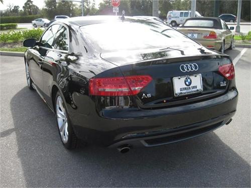Audi A5 2010 photo 2