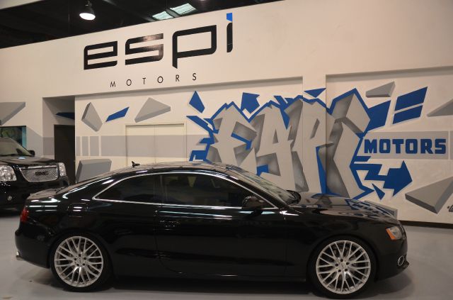 Audi A5 2010 photo 3