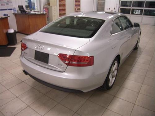 Audi A5 2010 photo 1