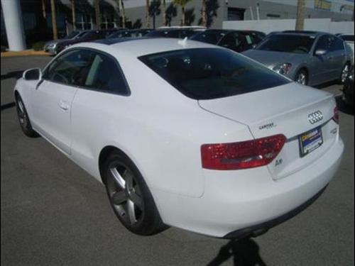 Audi A5 2010 photo 3