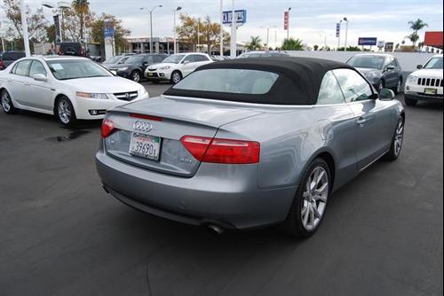 Audi A5 2010 photo 1