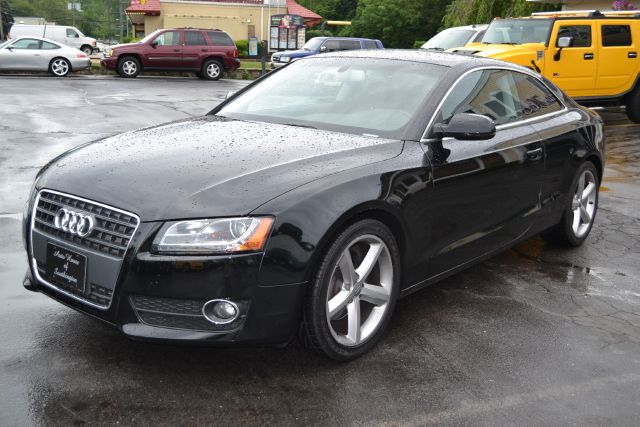 Audi A5 2010 photo 1