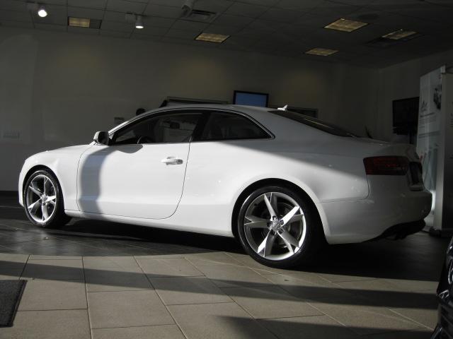 Audi A5 2010 photo 5