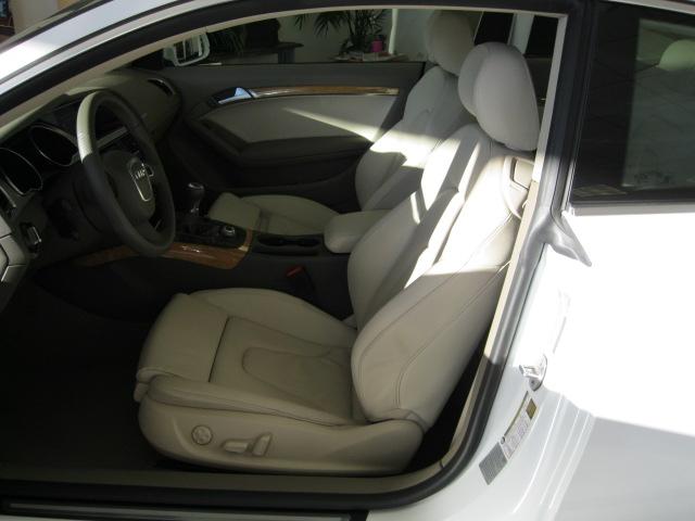 Audi A5 2010 photo 4