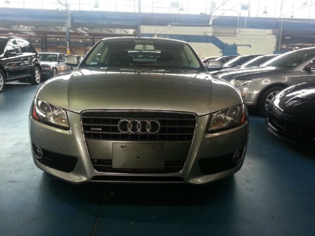 Audi A5 2010 photo 4