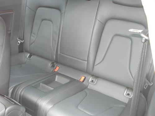 Audi A5 2011 photo 3