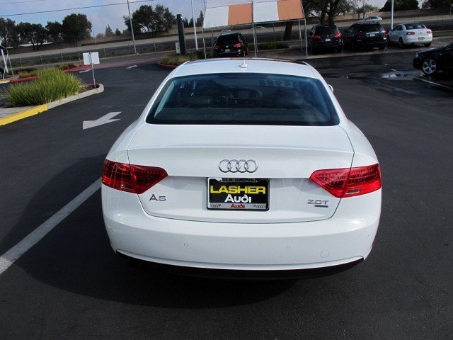 Audi A5 2013 photo 2