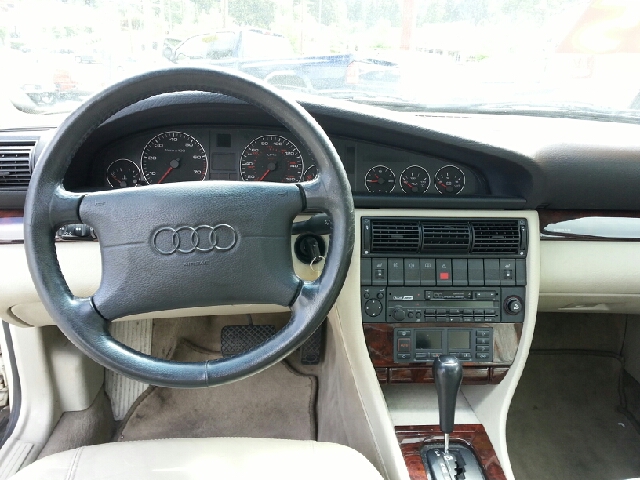 Audi A6 1995 photo 13
