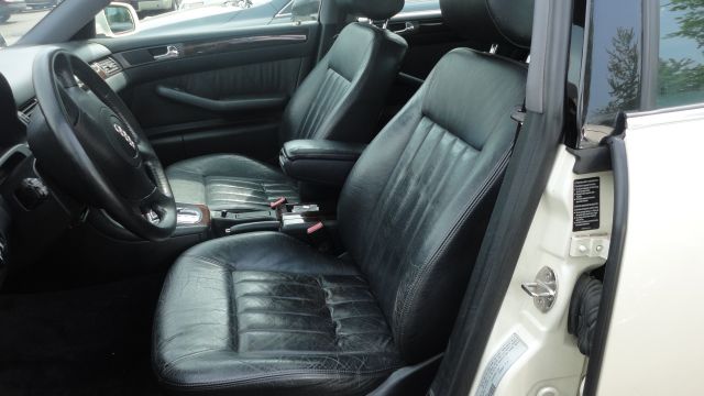 Audi A6 1999 photo 11