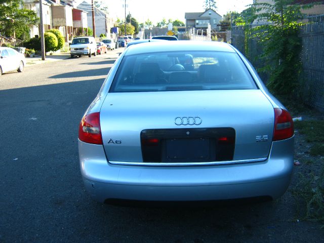 Audi A6 1999 photo 1