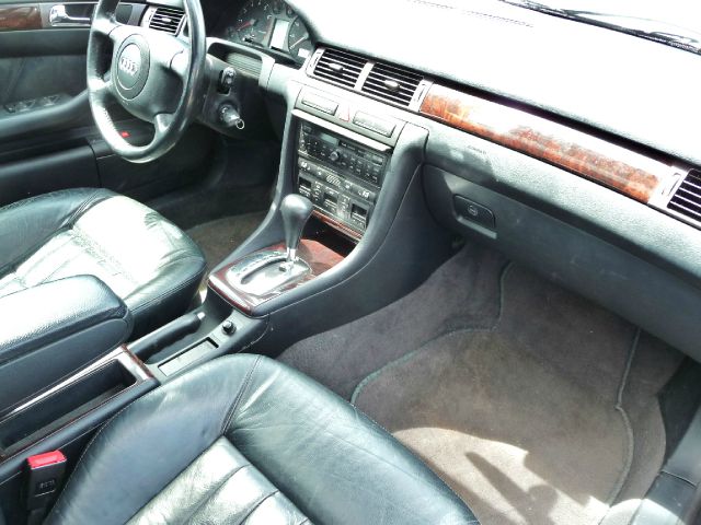 Audi A6 1999 photo 3