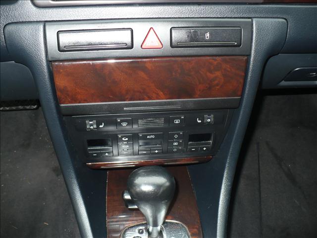 Audi A6 1999 photo 4