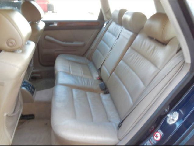 Audi A6 2000 photo 4