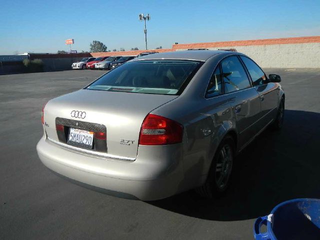 Audi A6 2001 photo 2