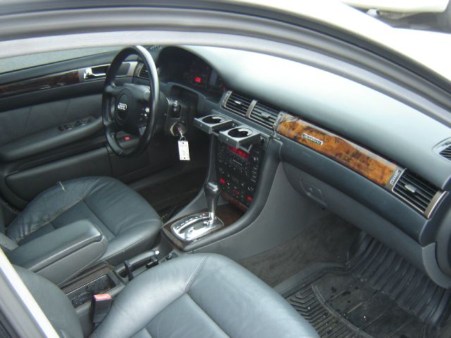 Audi A6 2 Sedan