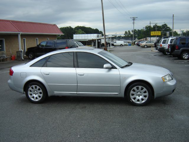 Audi A6 2001 photo 2