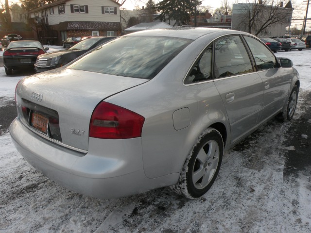 Audi A6 2001 photo 2