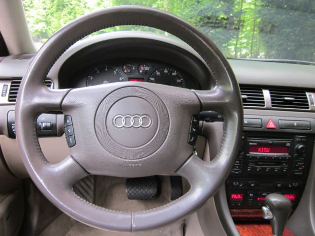 Audi A6 2001 photo 11