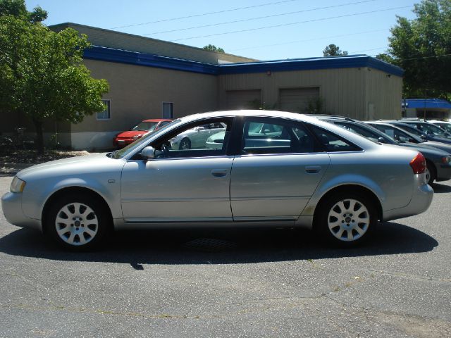 Audi A6 2001 photo 9