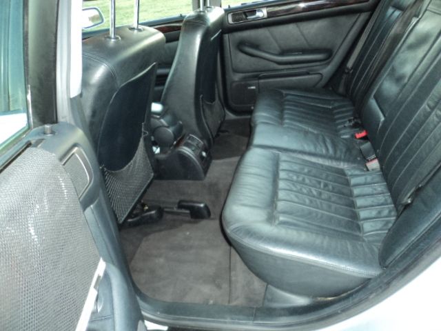 Audi A6 2001 photo 2