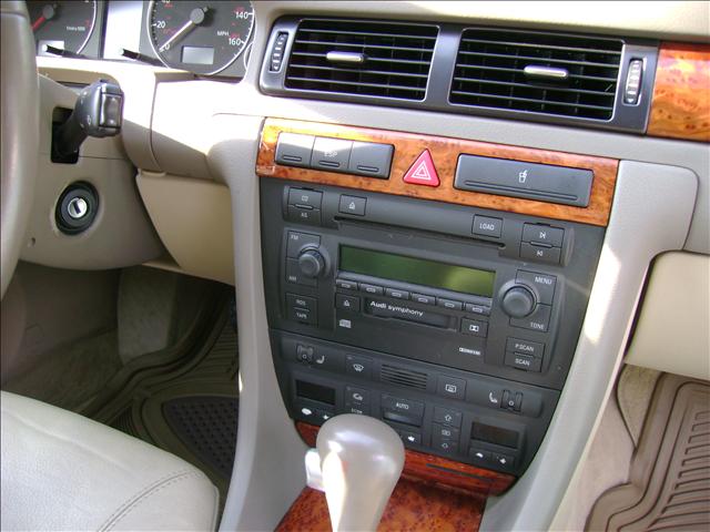 Audi A6 2002 photo 1