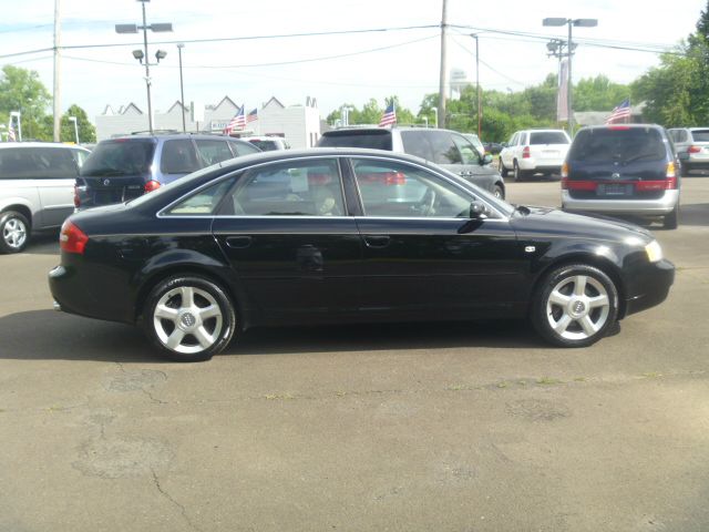 Audi A6 2003 photo 2