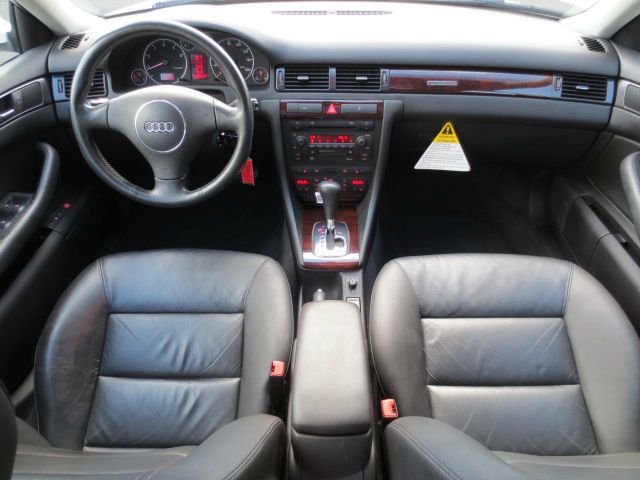 Audi A6 2003 photo 2