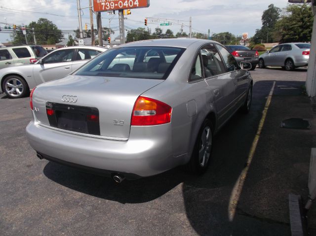 Audi A6 2003 photo 3