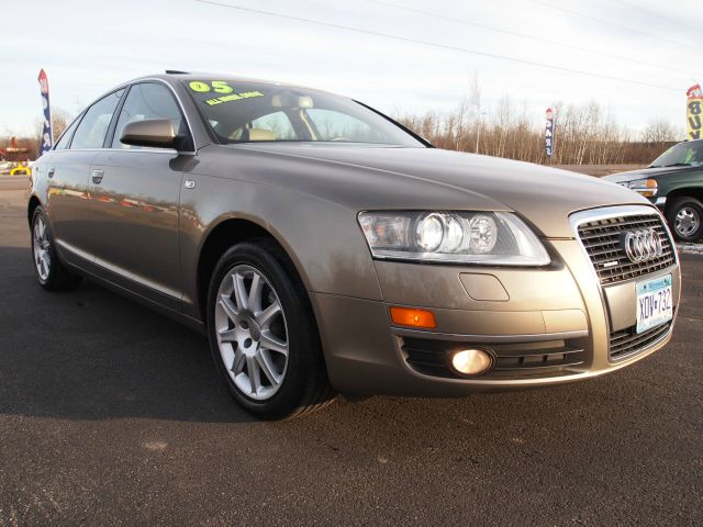 Audi A6 2005 photo 2