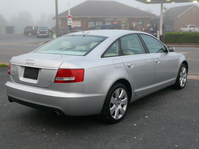 Audi A6 2005 photo 2