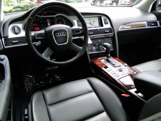 Audi A6 2010 photo 0
