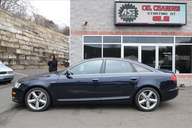 Audi A6 2010 photo 1