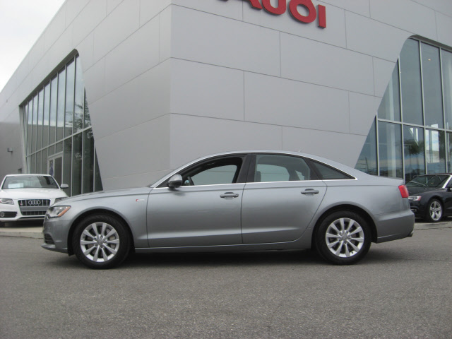 Audi A6 2012 photo 1