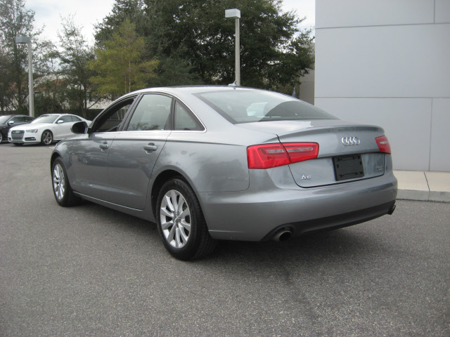 Audi A6 2012 photo 2