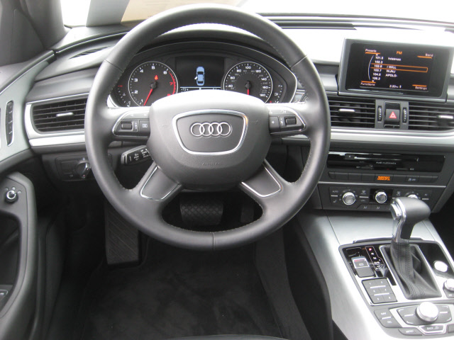 Audi A6 2012 photo 4