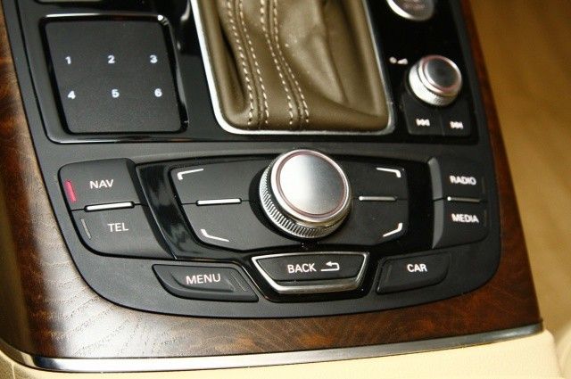 Audi A6 2012 photo 6