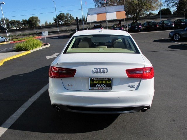 Audi A6 2012 photo 2