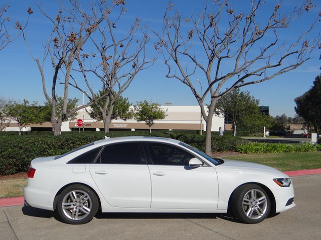 Audi A6 2012 photo 2
