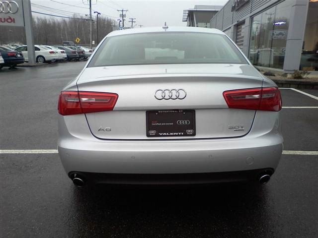 Audi A6 2012 photo 4