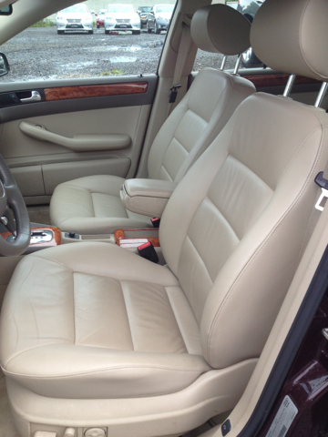 Audi A6 Avant 2004 photo 2