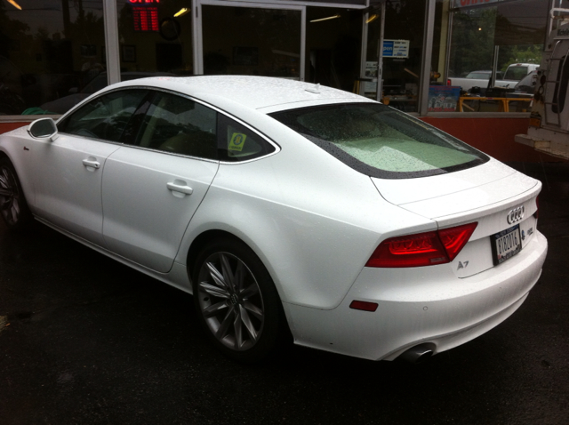 Audi A7 2012 photo 4