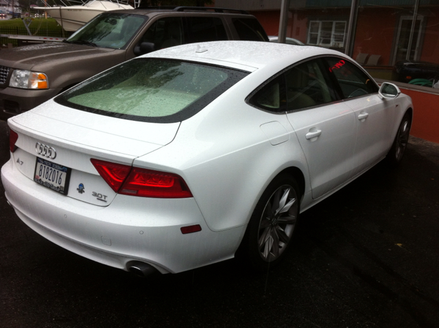 Audi A7 2012 photo 9