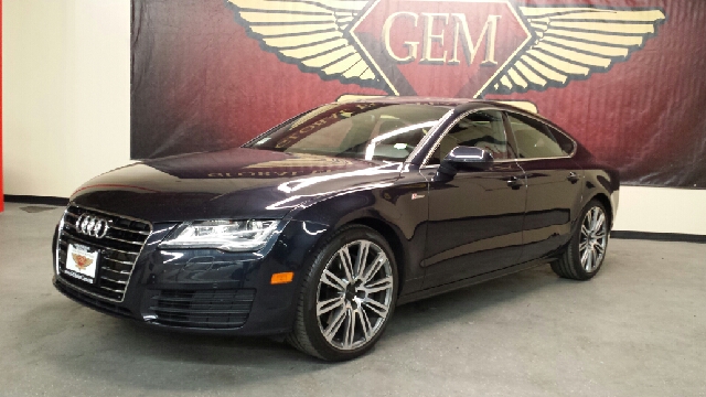 Audi A7 2013 photo 2
